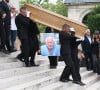 Sa famille avait souhaité une cérémonie intime avec des proches.Funérailles de Patrice Laffont au cimetière du Père Lachaise le 23 août 2024 à Paris, France. Photo par Nasser Berzane/ABACAPRESS.COM