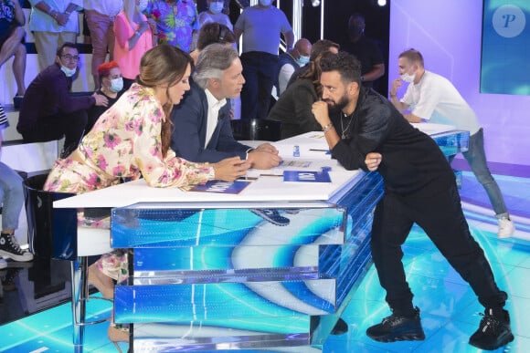 Chroniqueur emblématique présent depuis dans l'émission depuis 2010
Exclusif - Delphine Wespiser (Miss France 2012), Jean-Michel Maire, Cyril Hanouna - TPMP (Touche Pas à Mon Poste) présenté par Cyril Hanouna, qui tente de réconcilier Sylvie Ortega, Loana Petrucciani et Eryl Prayer, diffusée en direct le 23 Septembre 2021 sur C8 - Paris le 23 Septembre 2021 © Jack Tribeca / Bestimage