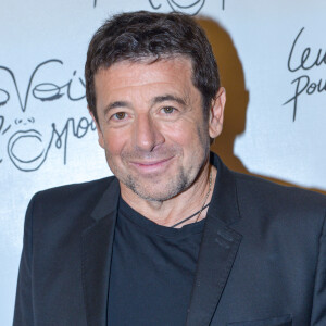 Patrick Bruel est un artiste certes, mais il est aussi un incroyable homme d'affaires !
Exclusif - Patrick Bruel - Photocall lors du concert "Leurs voix pour l'espoir" diffusé le 5 juillet en prime sur C8, à l'Olympia à Paris le 11 mars 2024. © Bellak / Perusseau / Bestimage 