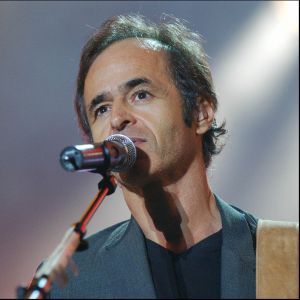 Jean-Jacques Goldman en concert aux Francofolies de La Rochelle.