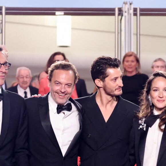 Un endroit où les touristes veulent désormais se rendre en grand nombre
 
Julie De Bona, Alexandre de La Patellière, Patrick Mille, Pierre Niney, Anaïs Demoustier (enceinte), Julien De Saint-Jean, Matthieu Delaporte - Descente des marches du film " Le comte de Monte-Cristo " lors du 77ème Festival International du Film de Cannes, au Palais des Festivals à Cannes. Le 22 mai 2024 © Jacovides-Moreau / Bestimage