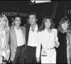 Mireille Darc, Anthony et Alain Delon, Anne Parillaud et Romy Schneider à la soirée Delon pour la sortie du film "Pour la peau d'un flic".