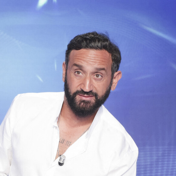 Cyril Hanouna sur le plateau de l'émission Touche pas à mon poste diffusée en direct sur C8 le 13 juin 2024 © Jack Tribeca / Bestimage 