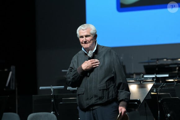 Mais Claude Lelouch est aussi à Venise pour recevoir une prestigieuse récompense.Claude Lelouch - 10ème Festival du Cinéma et de la Musique de Film à La Baule le 29 juin 2024. © Rachid Bellak/Bestimage