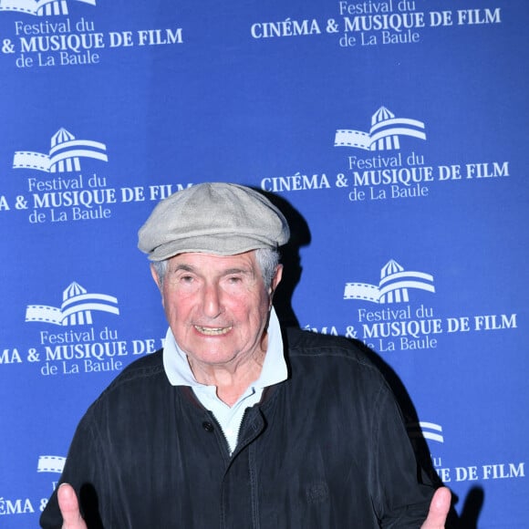 Le célèbre réalisateur qui signe avec "Finalement" son 51ème film, va recevoir un prix pour l'ensemble de sa carrière...Claude Lelouch - 10ème Festival du Cinéma et de la Musique de Film à La Baule le 28 juin 2024. © Rachid Bellak/Bestimage