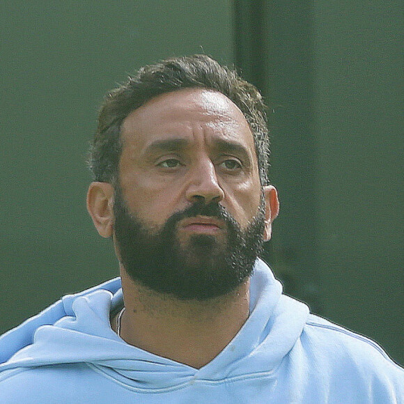 Tournoi de Padel des personnalités au Lagardere Paris Racing en présence de Cyril Hanouna à Paris. © Jonathan Rebboah / Panoramic / Bestimage