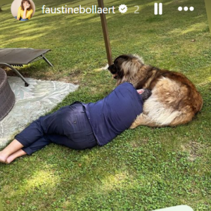 Faustine Bollaert publie régulièrement des clichés de sa famille sur les réseaux sociaux.