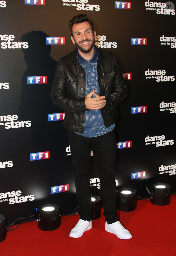 Laurent Ournac au photocall de l'émission "Danse Avec Les Stars - Saison 7" à Boulogne-Billancourt. © Denis Guignebourg/Bestimage