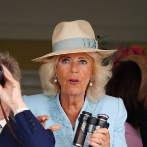 La reine Camilla lors de la quatrième journée du Sky Bet Ebor Festival à l'hippodrome de York. York, Royaume-Uni, le samedi 24 août 2024. Photo by Mike Egerton/PA Wire/ABACAPRESS.COM