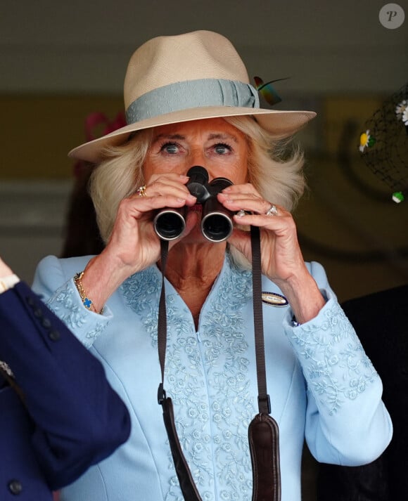 La reine Camilla lors de la quatrième journée du Sky Bet Ebor Festival à l'hippodrome de York. York, Royaume-Uni, le samedi 24 août 2024. Photo by Mike Egerton/PA Wire/ABACAPRESS.COM