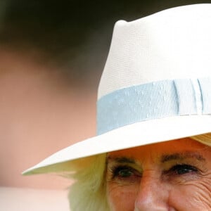 La reine Camilla lors de la quatrième journée du Sky Bet Ebor Festival à l'hippodrome de York. York, Royaume-Uni, le samedi 24 août 2024. Photo by Mike Egerton/PA Wire/ABACAPRESS.COM