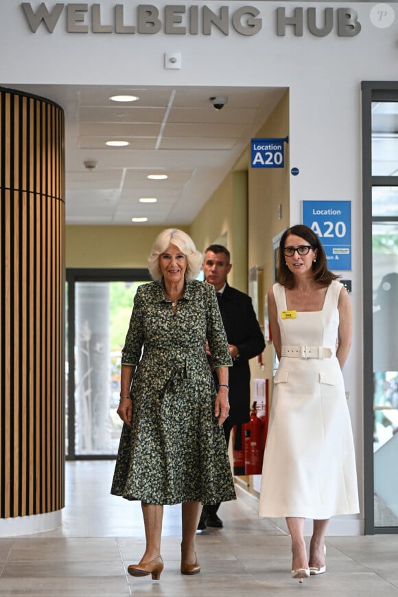 Camilla Parker Bowles, reine consort d'Angleterre inaugure le centre de cancerologie Dyson à Bath, Somerset au Royaume-Uni le 3 septembre 2024. 