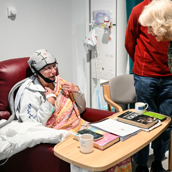 Camilla Parker Bowles, reine consort d'Angleterre inaugure le centre de cancerologie Dyson à Bath, Somerset au Royaume-Uni le 3 septembre 2024. 