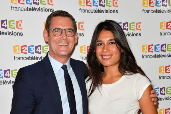 Francis Letellier et Émilie Tran Nguyen lors du photocall de la présentation de la nouvelle dynamique 2017-2018 de France Télévisions. Paris, le 5 juillet 2017. © Guirec Coadic/Bestimage 