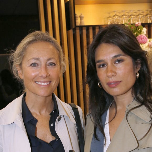 Exclusif - Anne-Sophie Lapix et Émilie Tran Nguyen au déjeuner dans la loge de France TV lors des Internationaux de France de Tennis de Roland Garros 2024 - Jour 6 à Paris, France, le 31 mai 2024. © Bertrand Rindoff/Bestimage 