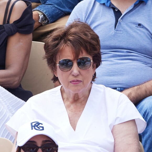 Roselyne Bachelot - Célébrités dans les tribunes de la finale Dames des Internationaux de Tennis de Roland Garros à Paris le 8 juin 2024. © Jacovides-Moreau/Bestimage 