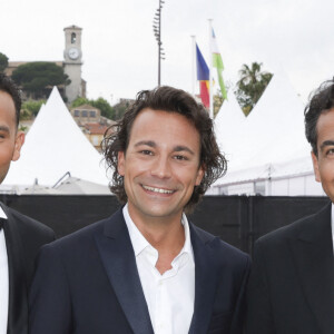 Exclusif - Mohamed Bouhafsi, Bertrand Chameroy, Patrick Cohen sur le plateau de l'émission "C à vous" le 20 mai 2014 lors du 77ème Festival International du Film de Cannes pour une diffusion le 21 mai. © Jack Tribeca / Bestimage 