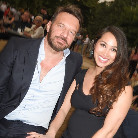 Exclusif - Samuel Le Bihan et son ex-compagne Angela (enceinte) - Backstage du Grand concert de Musique classique du 14 juillet au Champs de Mars à Paris. Le 14 juillet 2018 © Guirec-Gorassini-Veeren / Bestimage 