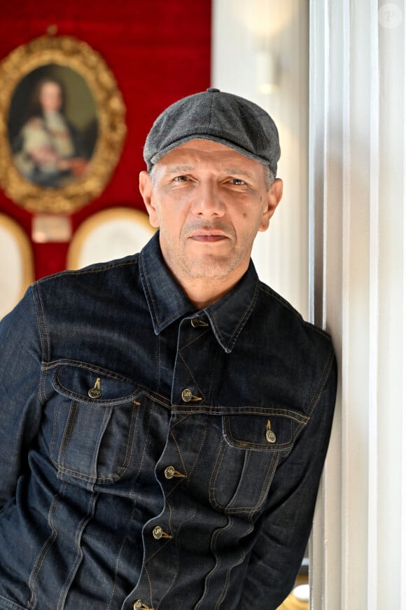 Roschdy Zem, pour le photocall du film "Les Miens" lors du 2ème jour du Festival CinéRoman à l'hôtel Negresco à Nice, France, le 7 octobre 2022. © Bruno Bebert/Bestimage 