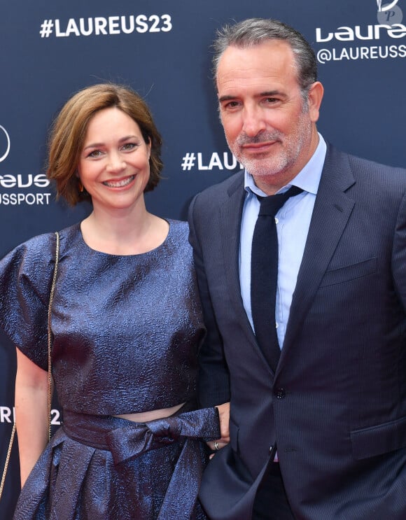 Jean Dujardin et sa femme Nathalie Péchalat - Red Carpet de la cérémonie " 2023 Laureus World Sports Awards" à Paris le 8 mai 2023 . Veeren/Bestimage 