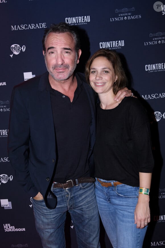 Jean Dujardin et sa femme Nathalie Péchalat - After party du film Mascarade au club privé NO.PI à Paris le 20 octobre 2022. © Rachid Bellak / Bestimage 