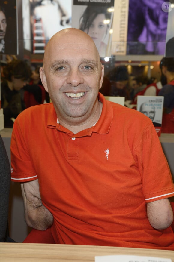 Philippe Croizon - 34ème édition du salon du livre à la Porte de Versailles à Paris le 23 mars 2014. 