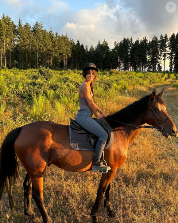 Romane Agostinho, Miss Auvergne 2024 en route pour Miss France 2025.