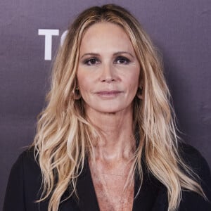 Mais contrairement à elle, le model australien Elle Macpherson a préféré garder secret son combat contre le cancer du sein. C'est en 2017 que les médécins lui ont diagnostiqué sa tumeur.
15 novembre 2023, Madrid, Madrid, Espagne : Elle Macpherson assiste à la remise des prix ''Women Of The Year'' du Harper's Bazaar au cinéma Callao © Mike Chicorro / Zuma Press / Bestimage