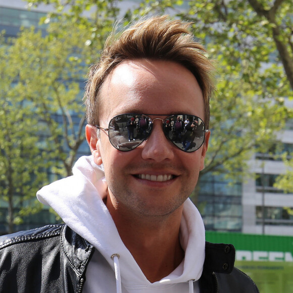 Cyril Féraud - Les participants de l'émission "Les Grosses Têtes" à la sortie des studios RTL à Paris. Le 27 avril 2023 © Jonathan Rebboah / Panoramic / Bestimage