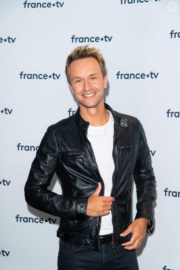 Cyril Féraud lors du photocall dans le cadre de la conférence de presse de France Télévisions au Pavillon Gabriel à Paris, France, le 24 août 2021. © Pierre Perusseau/Bestimage 