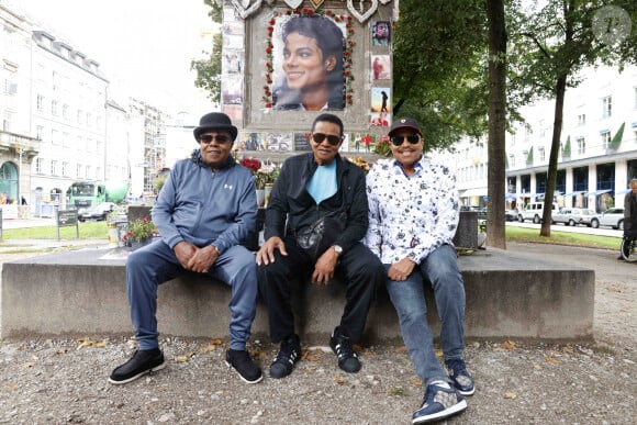 Tito Jackson, Michael Jackson, Jackie Jackson, Marlon Jackson - The Jacksons en conférence de presse à l'hôtel Bayerischer Hof à Munich. Le 9 septembre 2024jerma