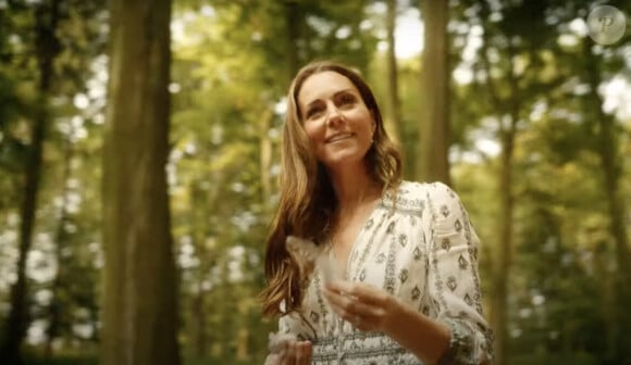 Kate Middleton en a fini avec la chimiothérapie et annonce dans une vidéo publiées sur les réseaux sociaux le 9 septembre 2024 qu'elle reprend ses activités. Traitée pour un cancer dont elle n'a pas dévoilé la nature, la princesse de Galles a publié une vidéo où on la voit notamment entourée du prince William et de leurs enfants, le prince George, la princesse Charlotte et le prince Louis. © Prince and Princess of Wales Instagram via Bestimage