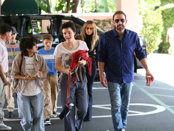 Ben Affleck et Jennifer Lopez vont déjeuner ensemble à Los Angeles, Ca, USA, le 14 septembre 2024. Photo par BauerGriffin/INSTARimages/ABACAPRESS.COMCOM