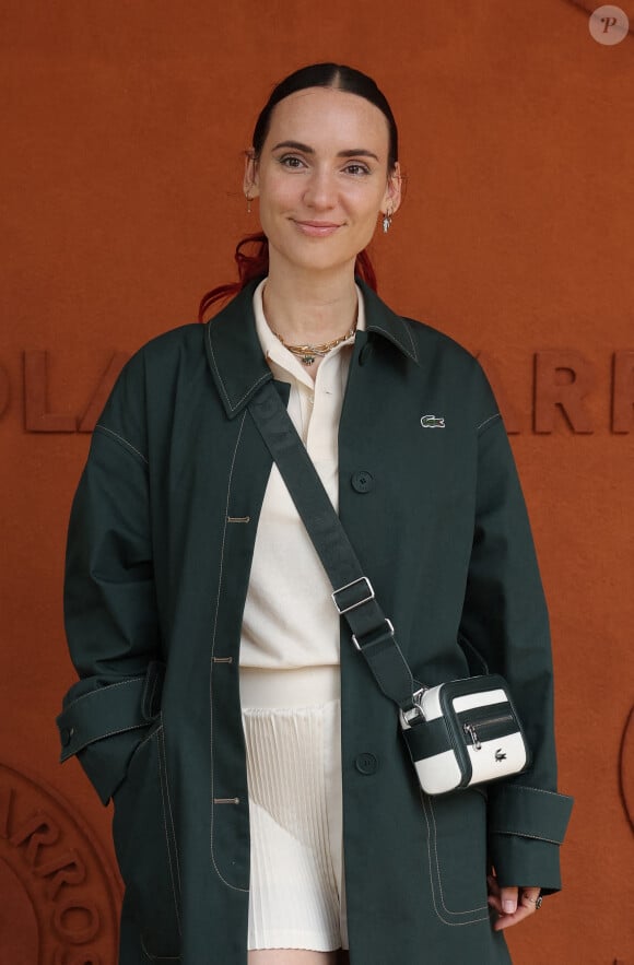 Nathalie Odzierejko a.k.a. Natoo - Célébrités au village des Internationaux de France de tennis de Roland Garros 2024 à Paris le 7 juin 2024. © Jacovides-Moreau/Bestimage 