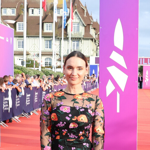 Natoo (Nathalie Odzierejko - natoogram) - Les célébrités arrivent à la cérémonie d'ouverture du 49ème Festival du Cinema Americain de Deauville, France, le 1er septembre 2023. © Denis Guignebourg/Bestimage 