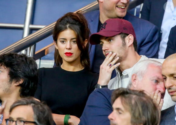 Le fils de Nicolas Sarkozy et Cécilia Attias est en couple avec la belle brune depuis plusieurs années
 
Louis Sarkozy et sa compagne Natali Husic dans les tribunes lors du match de Ligue 1, Paris Saint-Germain (PSG) vs Toulouse FC (TFC) au Parc des Princes à Paris, France, le 20 août 2017. Le PSG a gagné 6-2.