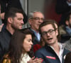 Louis Sarkozy et Natali Husic étaient réunis pour l'anniversaire de cette dernière
 
Louis Sarkozy et sa nouvelle compagne, Natali, une musicienne - Célébrités dans les tribunes du parc des princes lors du match de football de ligue 1 PSG-Bastia le 6 mai 2017.