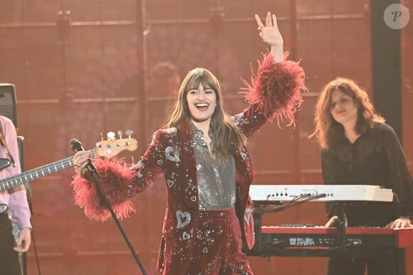 Ne nous reste plus qu'à lui souhaiter un très joyeux premier anniversaire !
Clara Luciani lors de la 38ème cérémonie des Victoires de la musique à la Seine musicale de Boulogne-Billancourt, France, le 10 février 2023. © Coadic Guirec/Bestimage 