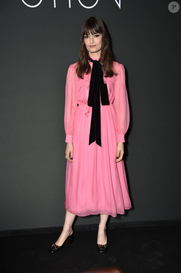 Clara Luciani - Photocall de la soirée "Women In Motion" par Kering au Château de la Castre lors du 75ème Festival International du Film de Cannes. Le 22 mai 2022 © Olivier Borde / Bestimage 