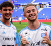 Youtubeur Inoxtag et Michou lors du match de football caritatif entre l'OL Légendes et la team Unicef au Groupama Stadium à Lyon en faveur des enfants d'Ukraine et pour célébrer les 20 ans du premier titre de Champion de France de l Olympique Lyonnais le 10 mai 2022. © Romain Doucelin / Bestimage 