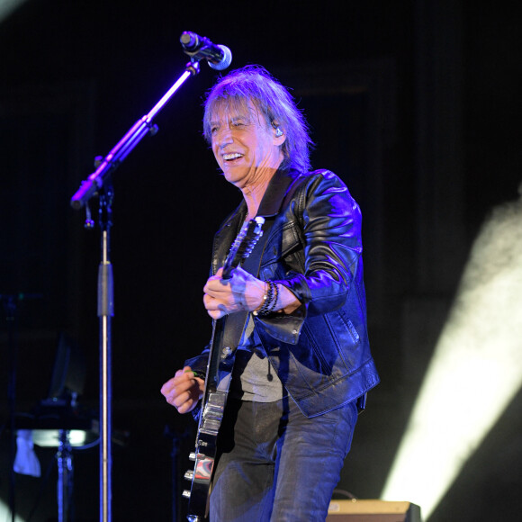 Exclusif - Jean-Louis Aubert en concert pour le festival du château de Solliès-Pont, France, le 16 juillet 2021. © Patrick Carpentier/Bestimage 