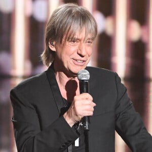 Il y a bien des années, il a eu la chance de pouvoir acquérir un joli moulin plein de charme et chargé d'histoire.
Jean-Louis Aubert - 36ème édition des Victoires de la Musique à la Seine Musicale à Boulogne-Billancourt, France, le 12 février 2021. © Coadic Guirec/Bestimage 