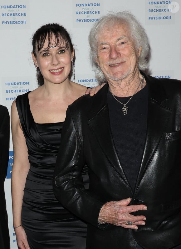 Murielle Aufray et Hugues Aufray lors de la soirée de gala pour la fondation de la recherche en physiologie, les Stethos, au George V à Paris le 18 mars 2024. © Coadic Guirec / Bestimage 