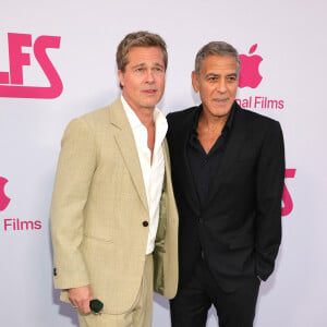 Brad Pitt et George Clooney à Los Angeles lors de la projection en avant-première du film Wolfs mercredi 18 septembre 2024.