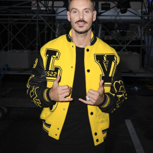 "T'es séduit par son talent, par ce qu'il fait et je pense qu'on se rejoint sur pas mal de choses dans l'univers dans notre parcours" ajoute-t-il
Exclusif - Matt Pokora - Backstage lors de l'enregistrement de l'émission "La fête de la Musique" à Reims le 21 juin et diffusée le 22 juin à 21h10 sur France 2 et sur France.tv. Une soirée inédite, mise en scène et chorégraphié par K.Ouali, avec plus de 40 artistes en live. Ils seront accompagnés par les danseurs de la troupe du Paradis Latin. Une soirée de fête rythmée par des medleys, des duos exceptionnels, les tubes du moment et les talents d'aujourd'hui et de demain. © Jack Tribeca / Jeremy Melloul / Bestimage 