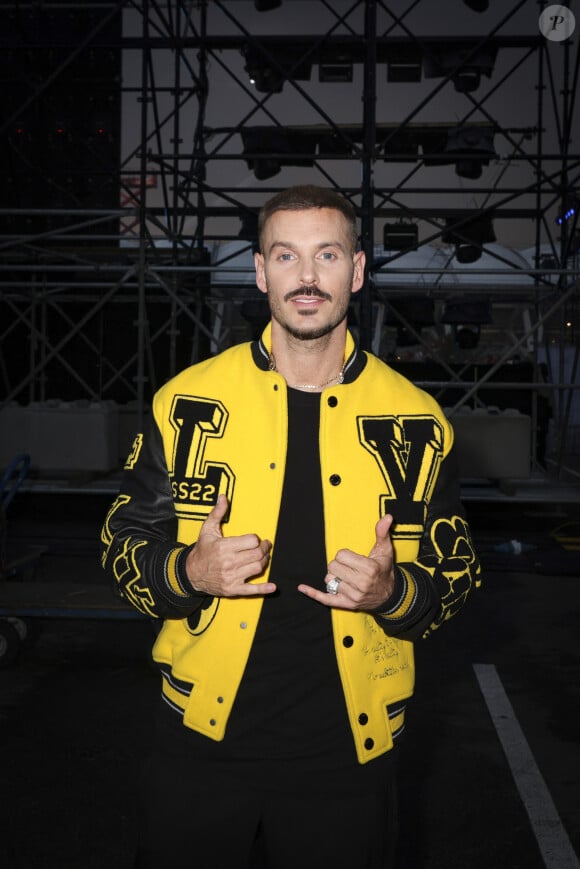 "T'es séduit par son talent, par ce qu'il fait et je pense qu'on se rejoint sur pas mal de choses dans l'univers dans notre parcours" ajoute-t-il
Exclusif - Matt Pokora - Backstage lors de l'enregistrement de l'émission "La fête de la Musique" à Reims le 21 juin et diffusée le 22 juin à 21h10 sur France 2 et sur France.tv. Une soirée inédite, mise en scène et chorégraphié par K.Ouali, avec plus de 40 artistes en live. Ils seront accompagnés par les danseurs de la troupe du Paradis Latin. Une soirée de fête rythmée par des medleys, des duos exceptionnels, les tubes du moment et les talents d'aujourd'hui et de demain. © Jack Tribeca / Jeremy Melloul / Bestimage 