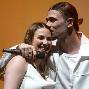 Héléna Bailly et Pierre Garnier lors du concert de la Star Academy à Lyon, le 15/03/24. Photo Sandrine Thesillat / Panoramic