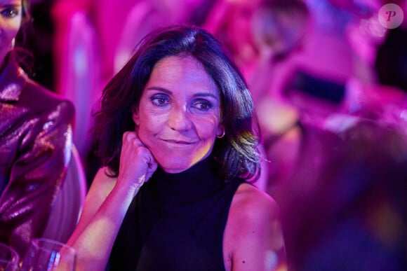 Rappelons que l'argent remporté par les duos de célébrités va directement à des associations qu'elles sont venues défendre.

Exclusif - Florence Foresti lors de la 11ème édition de la soirée Global Gift Gala à l'hôtel Four Seasons George V à Paris le 30 septembre 2023.