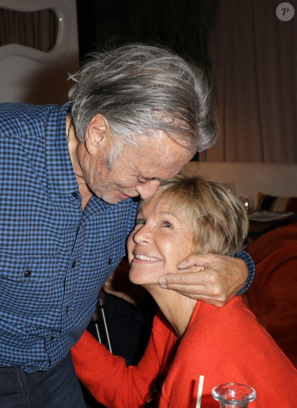 Jean Testanière et Véronique Jannot - Dédicace du livre de Jean Testanière "Messager de l'invisible" avec S.Vartan et V.Jannot chez Paillettes à Paris le 19 septembre 2024. © Coadic Guirec/Bestimage 