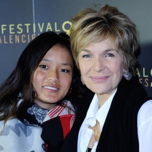 Veronique Jannot et sa fille adoptive Migmar assistent au photocall precedant l'Hommage a Mario Luraschi lors du 8eme Festival 2 Valenciennes au Furet du Nord a Valenciennes, France le 23 Mars 2018. Photo by Aurore Marechal/ABACAPRESS.COM